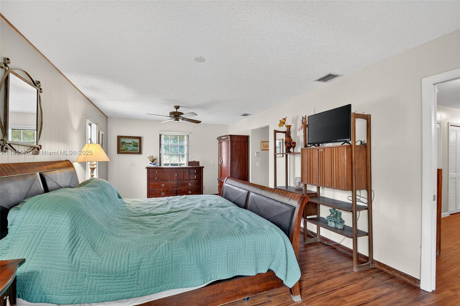 PALM BEACH RANCHETTES - Residential