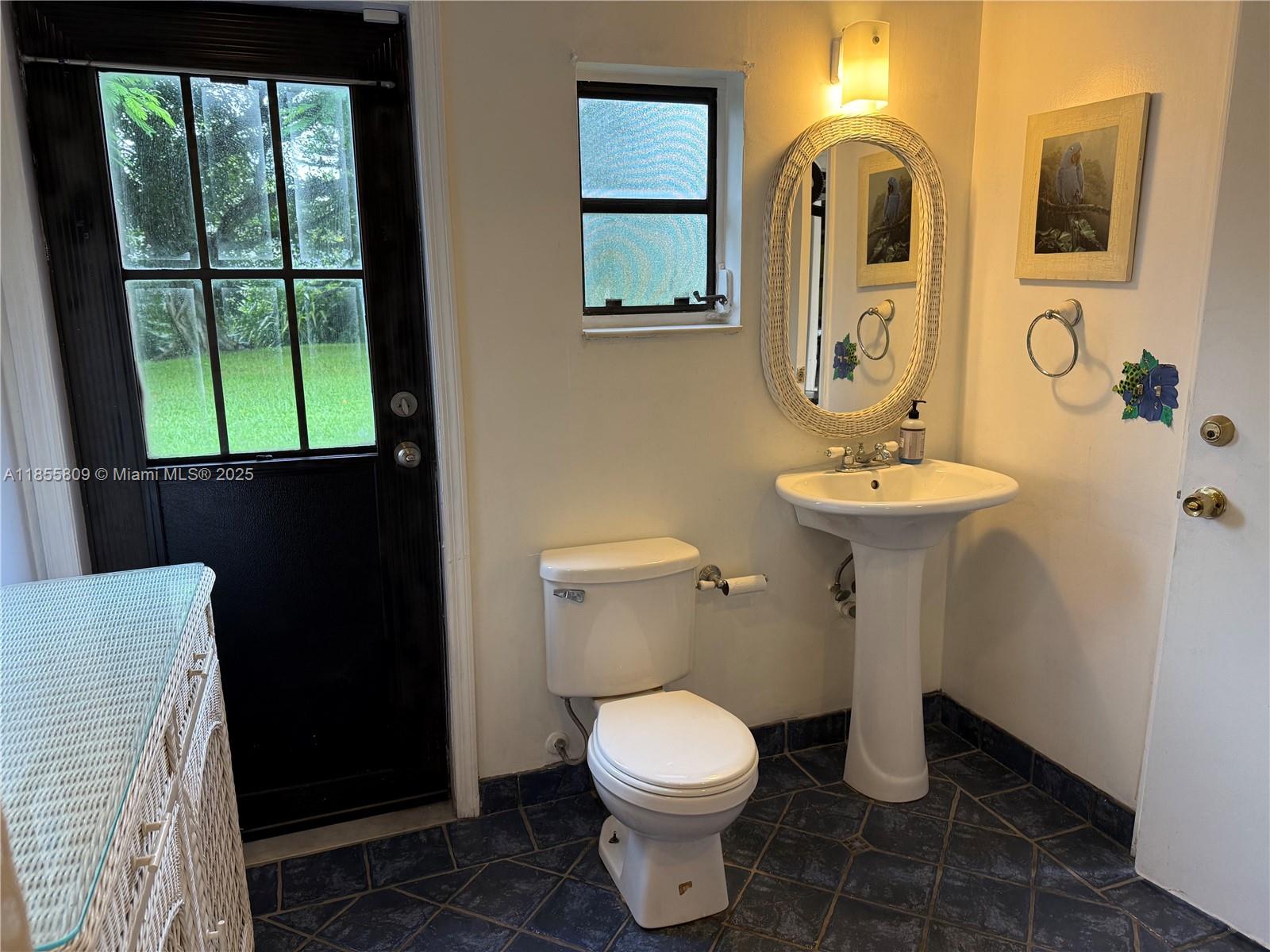 PALM BEACH RANCHETTES - Residential