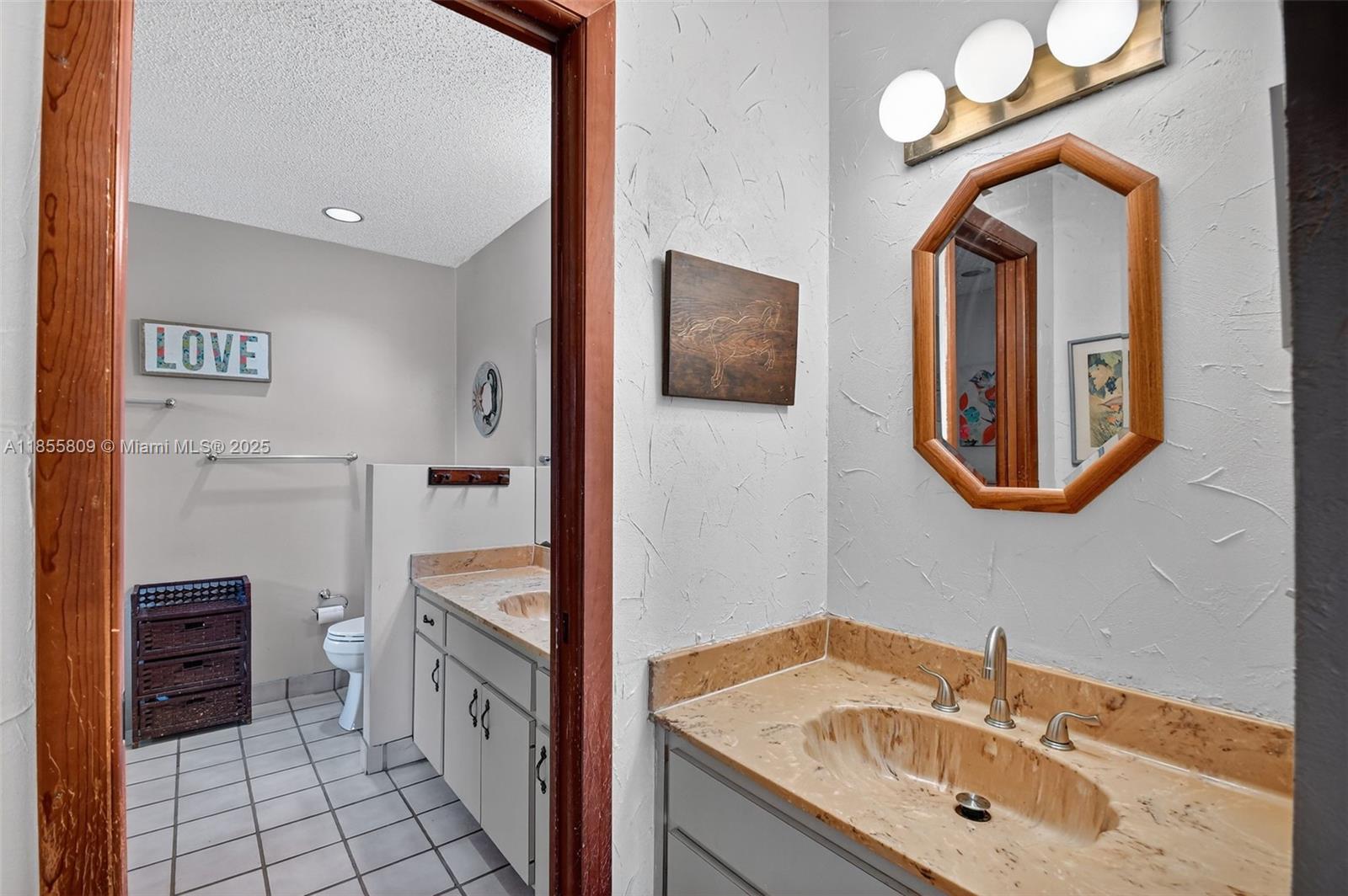 PALM BEACH RANCHETTES - Residential