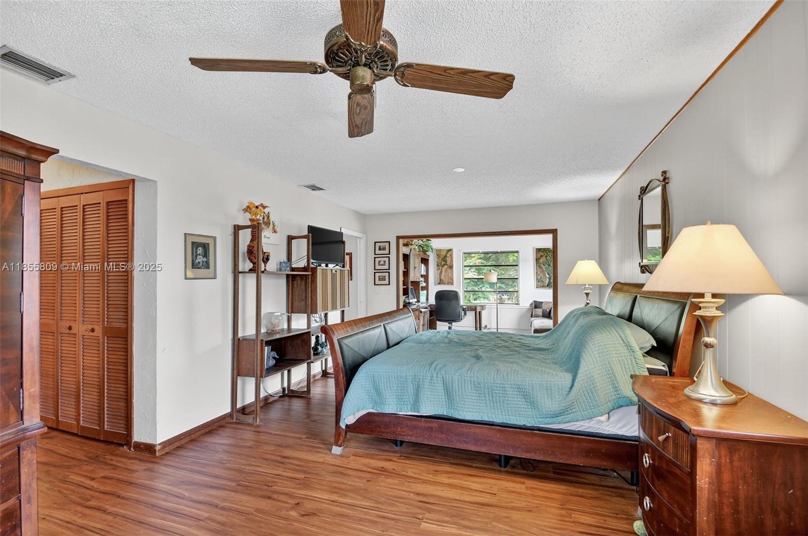 PALM BEACH RANCHETTES - Residential