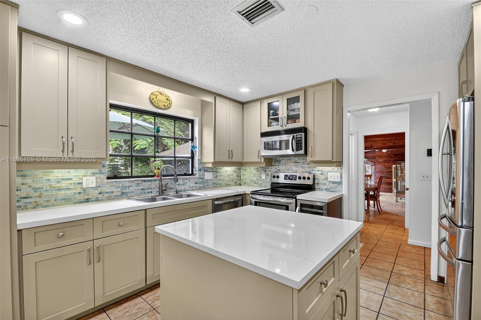 PALM BEACH RANCHETTES - Residential