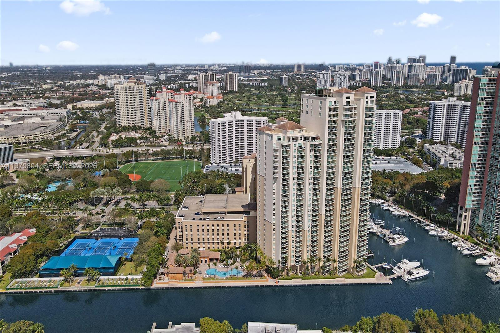 PARC CENTRAL AVENTURA SOU - Residential