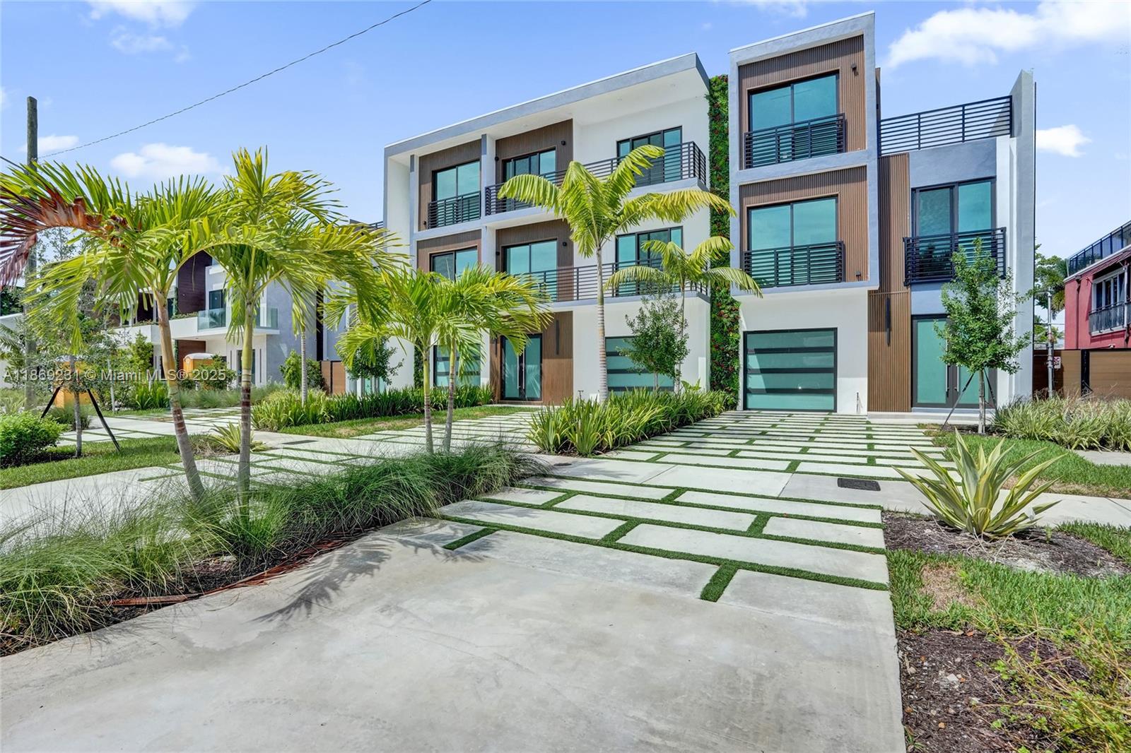 LIVERMORE ESTATES - Residential Lease