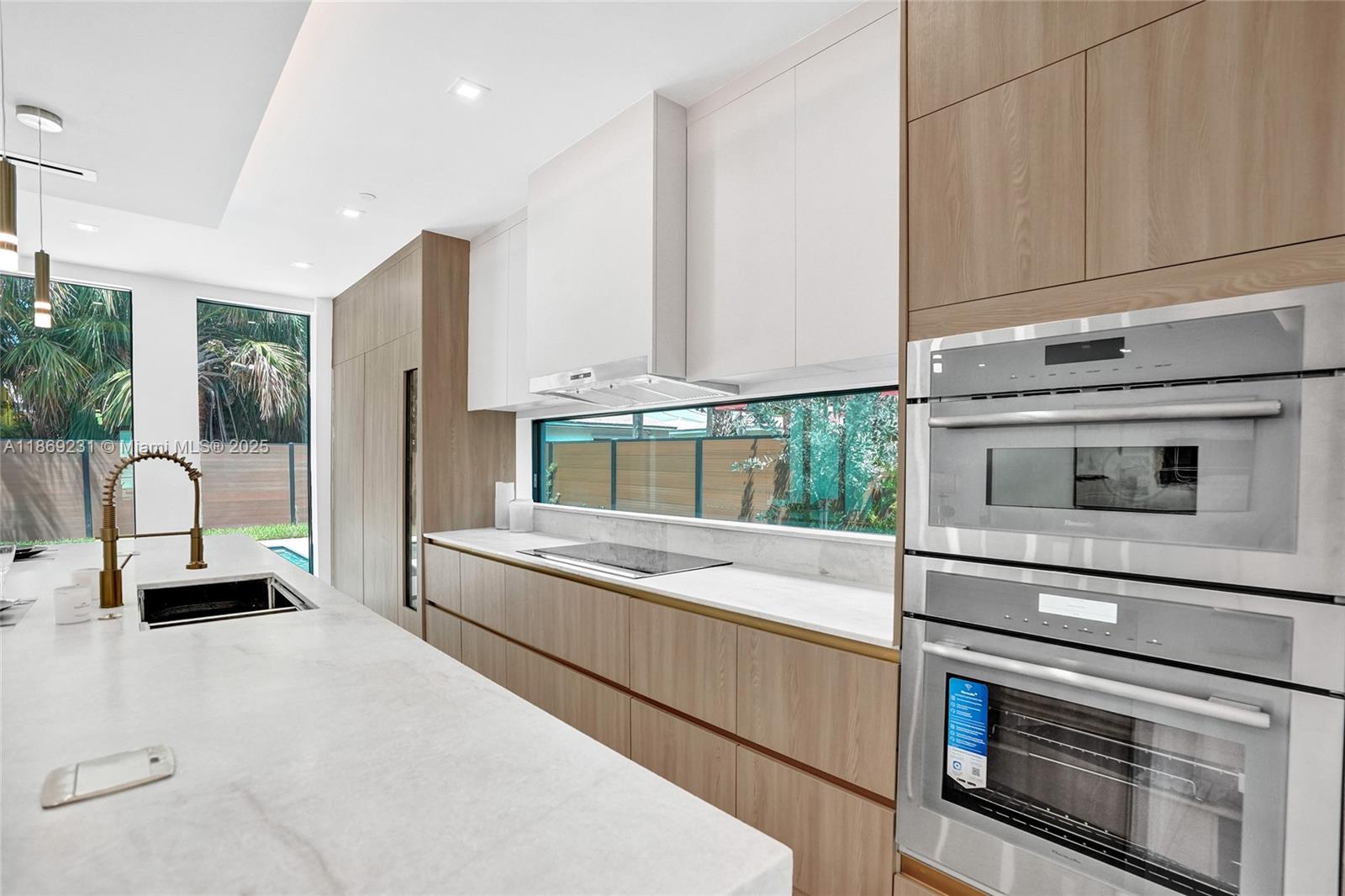 LIVERMORE ESTATES - Residential Lease