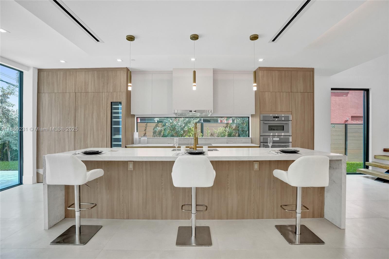 LIVERMORE ESTATES - Residential Lease