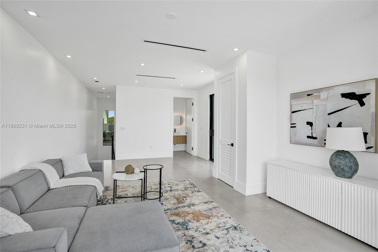 LIVERMORE ESTATES - Residential Lease