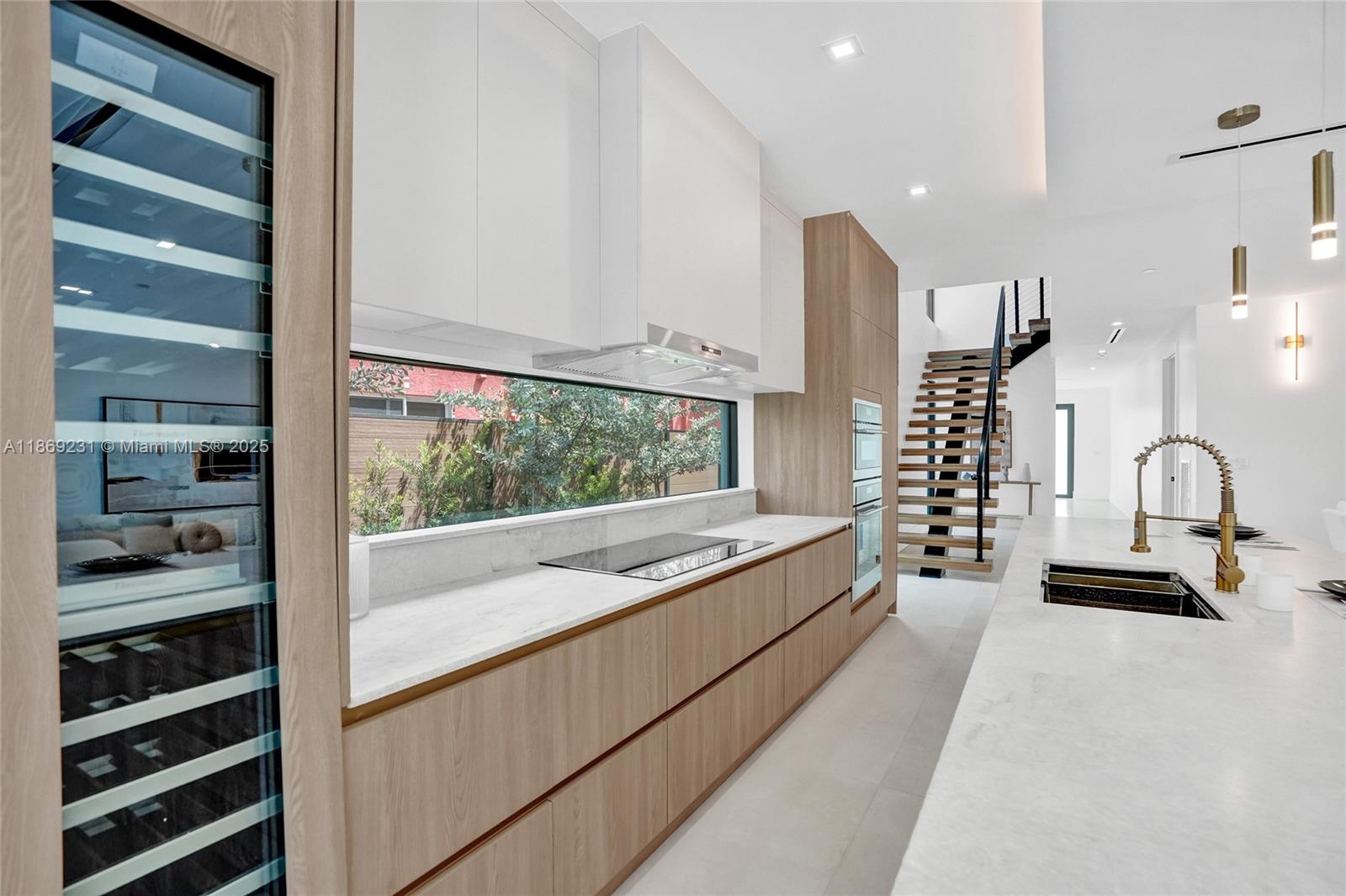 LIVERMORE ESTATES - Residential Lease