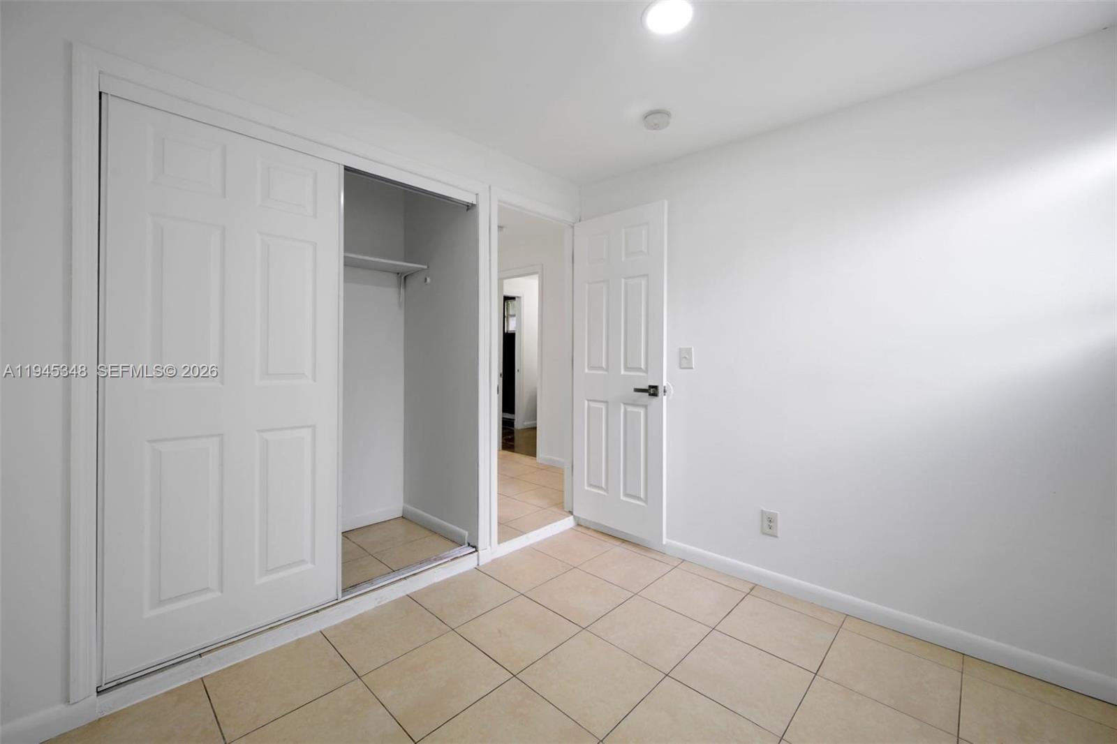 DIXIE HIGHWAY TRACK - Residential Income