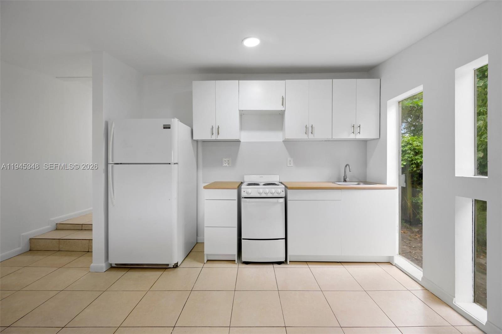 DIXIE HIGHWAY TRACK - Residential Income