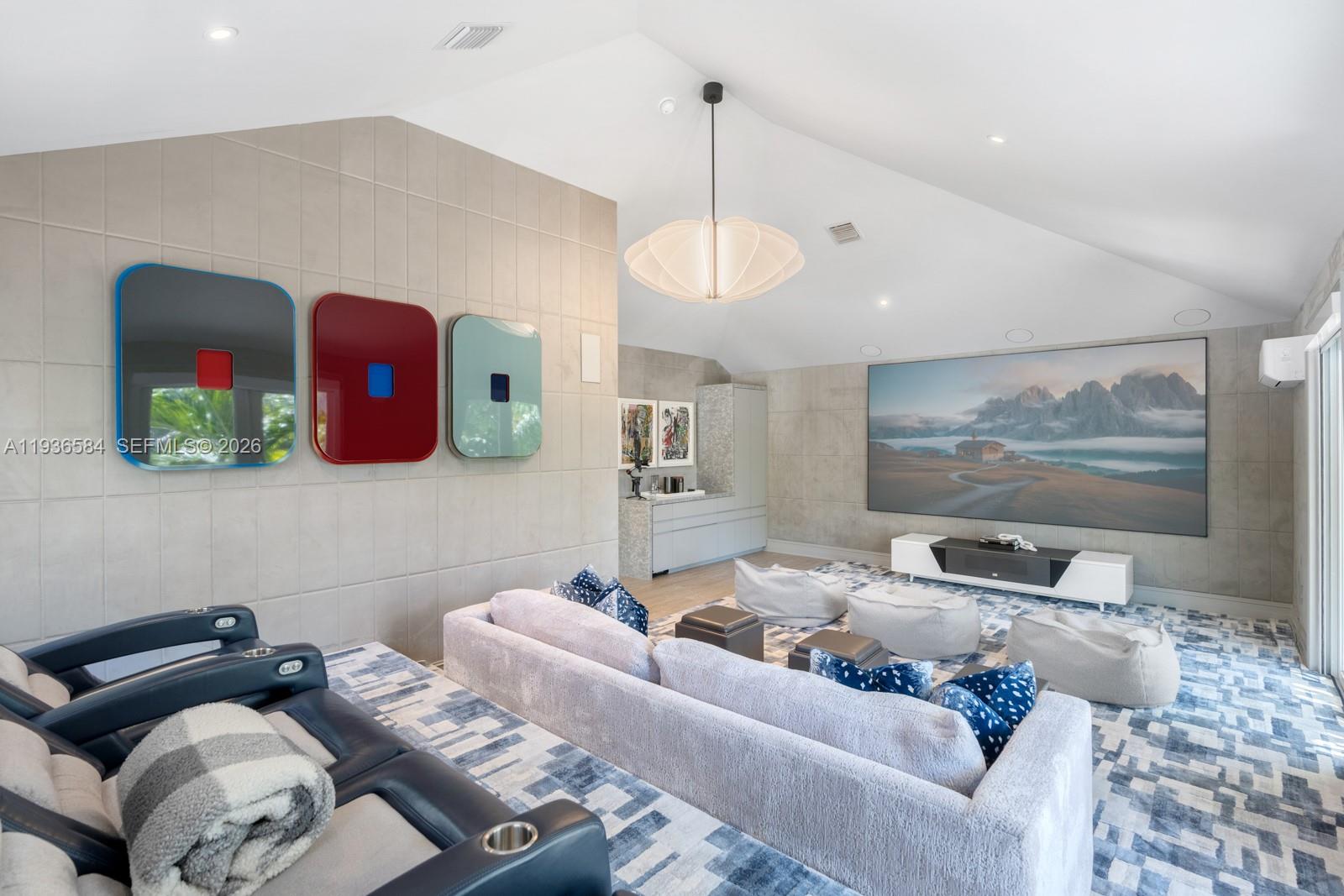 BAY POINT - Residential