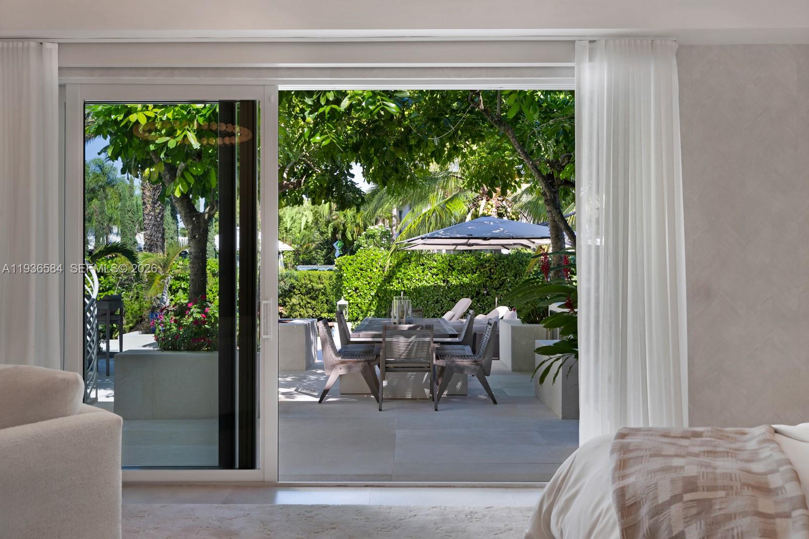 BAY POINT - Residential