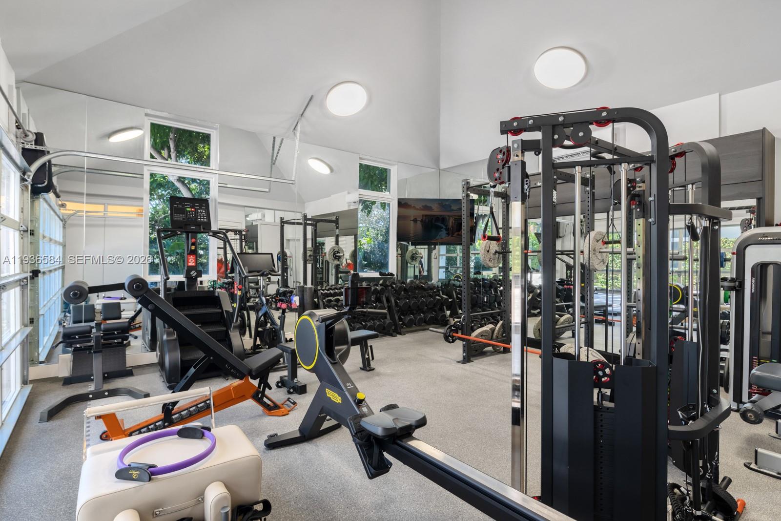 BAY POINT - Residential