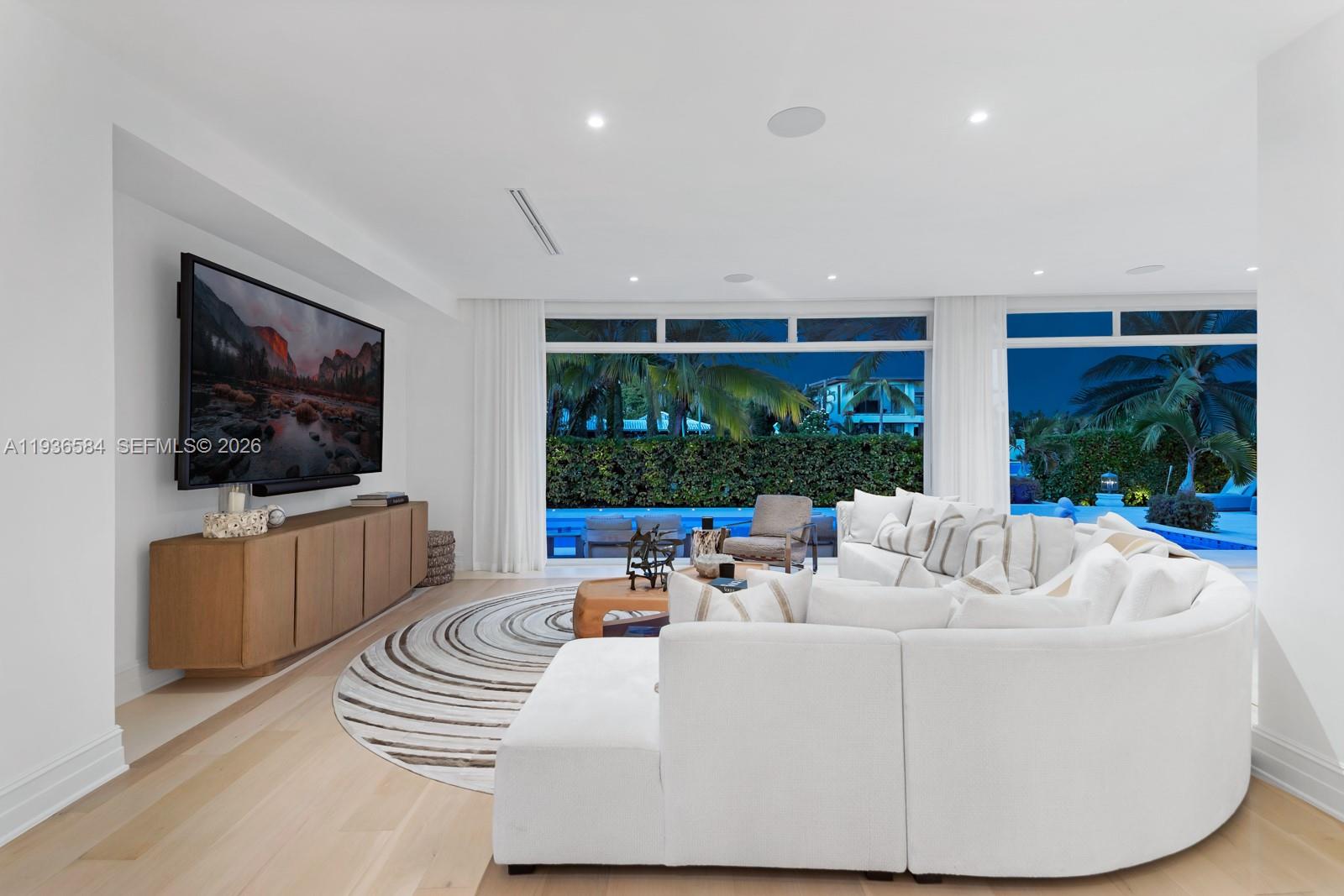 BAY POINT - Residential