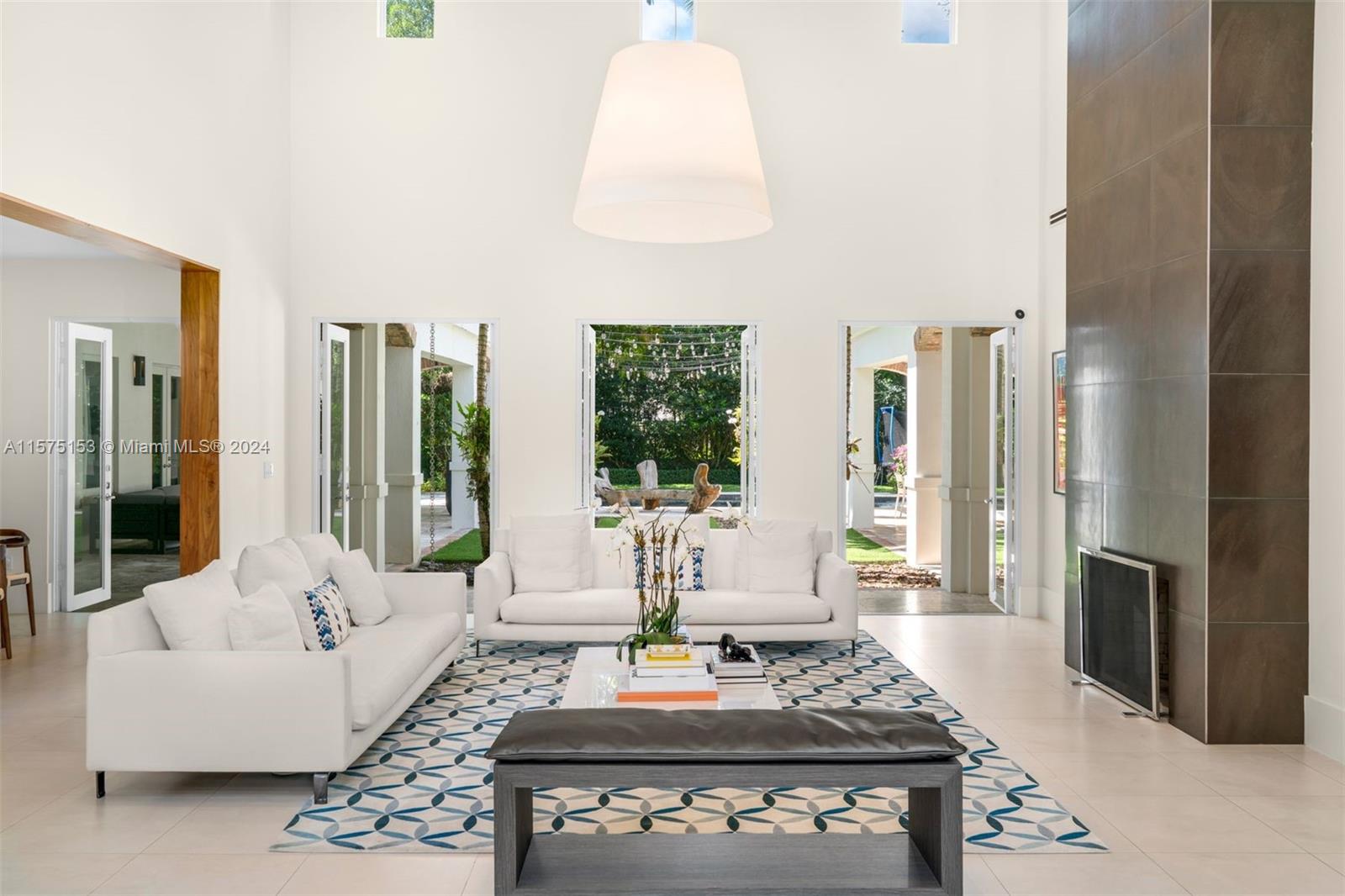 BRICKELL FLAGLER - Residential