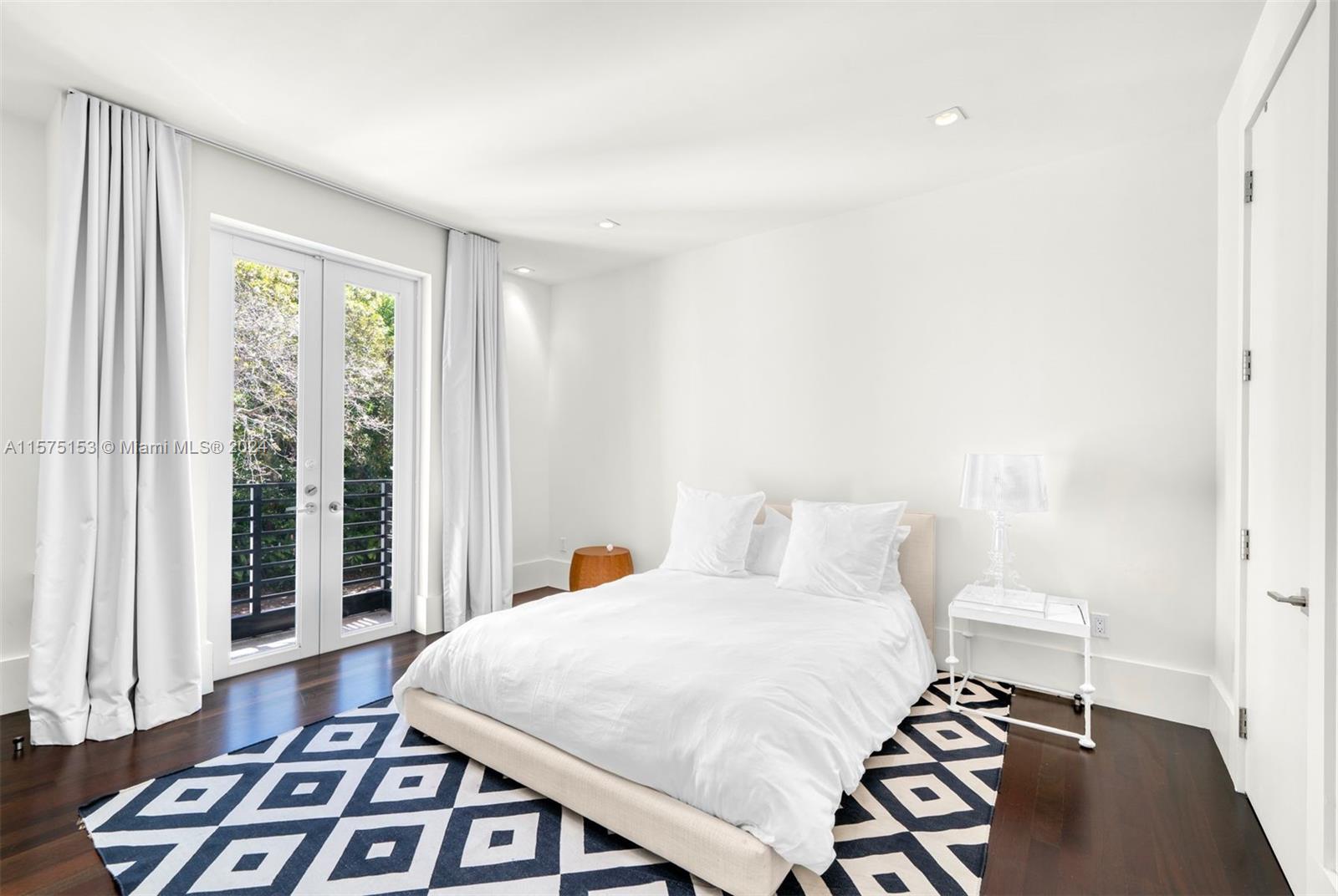 BRICKELL FLAGLER - Residential