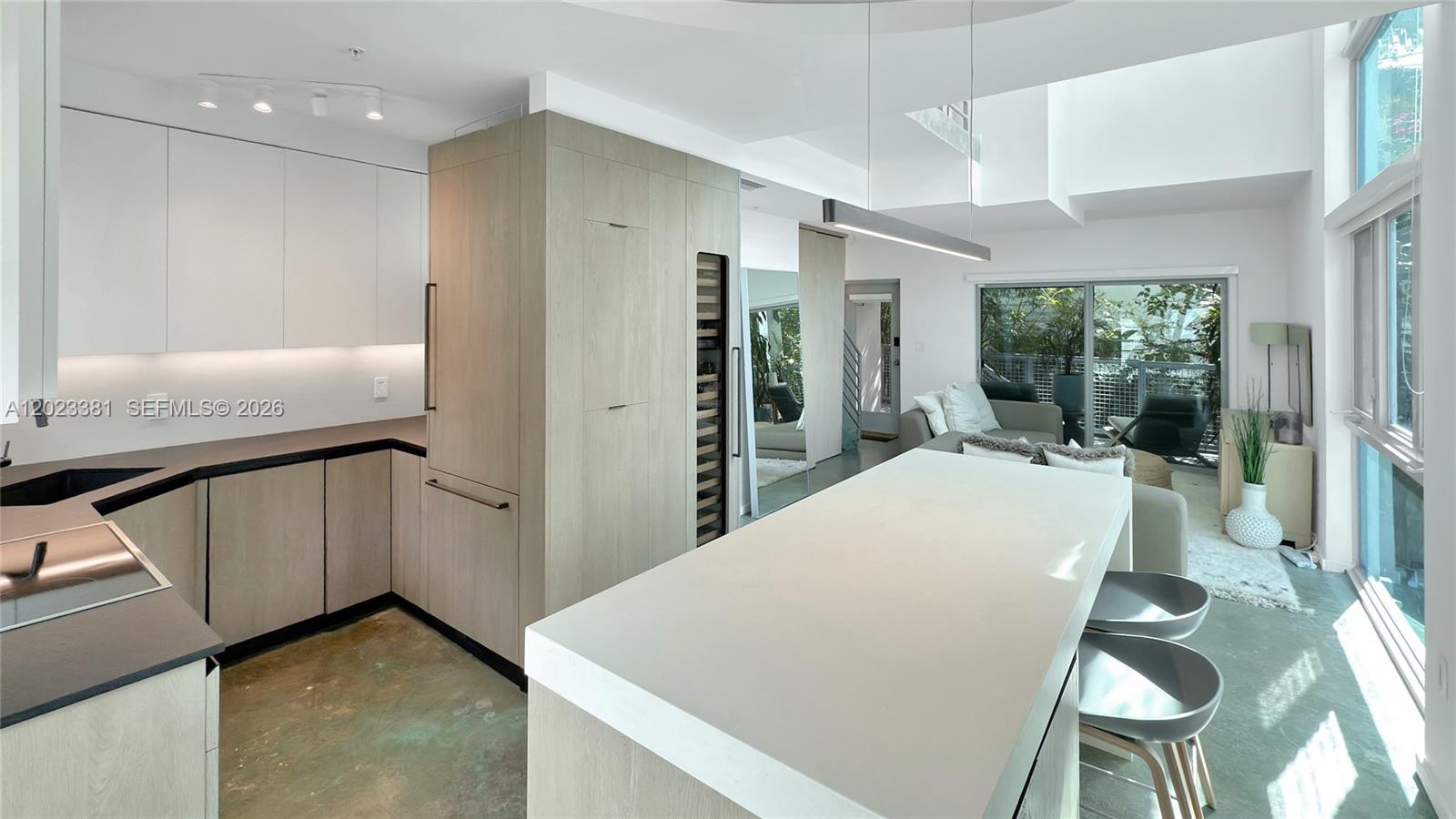 734 MICHIGAN CONDO - Residential