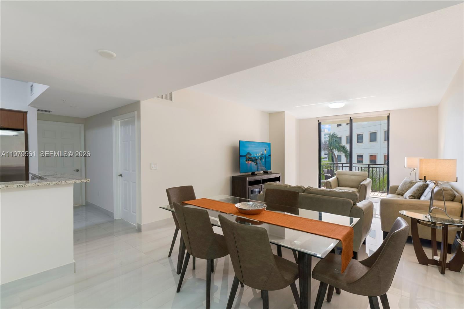 888 S Douglas Rd 404