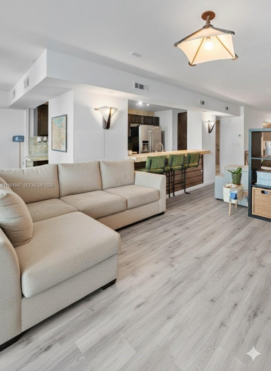 MIRASOL OCEAN TOWERS COND - Residential