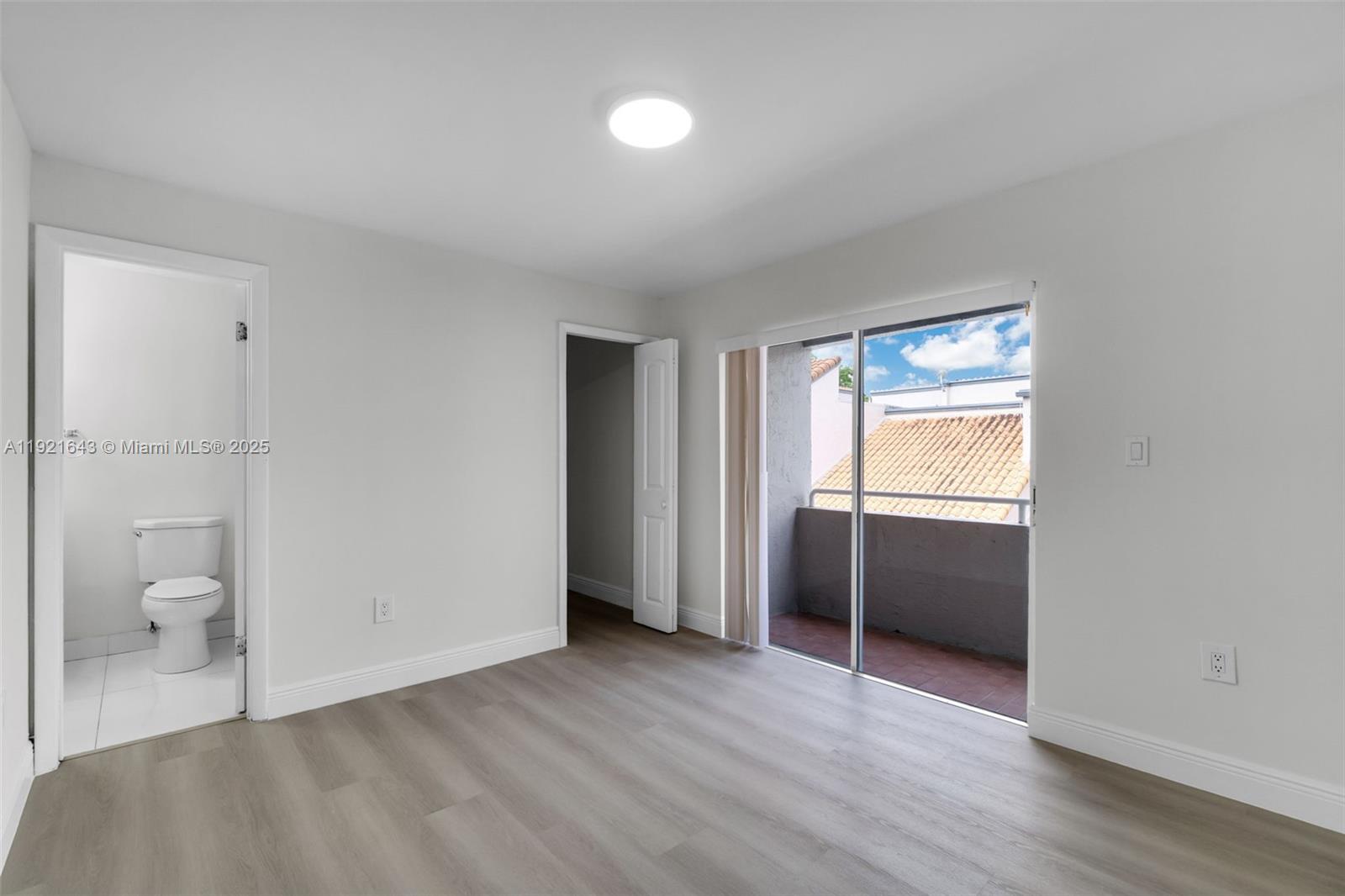 SUNSET HARBOUR SEC IV - Residential