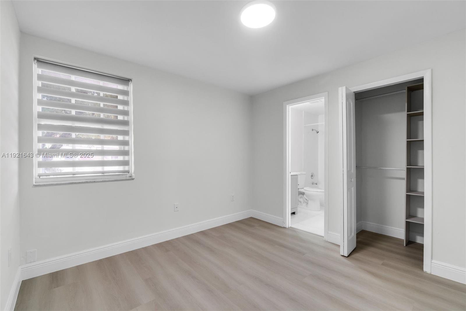 SUNSET HARBOUR SEC IV - Residential