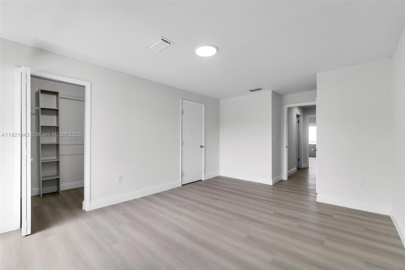 SUNSET HARBOUR SEC IV - Residential