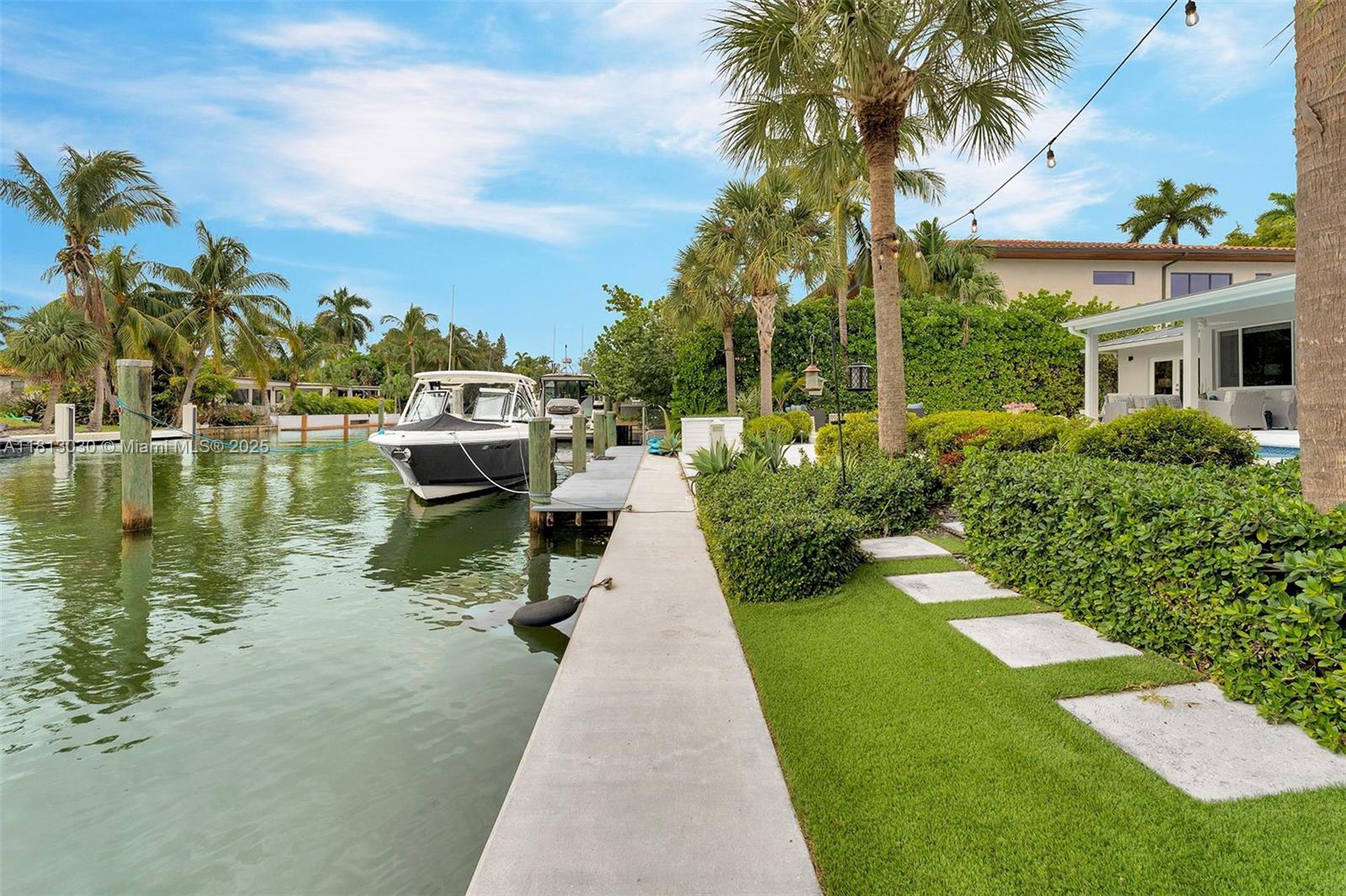AMD PL BISCAYNE PINES - Residential Lease