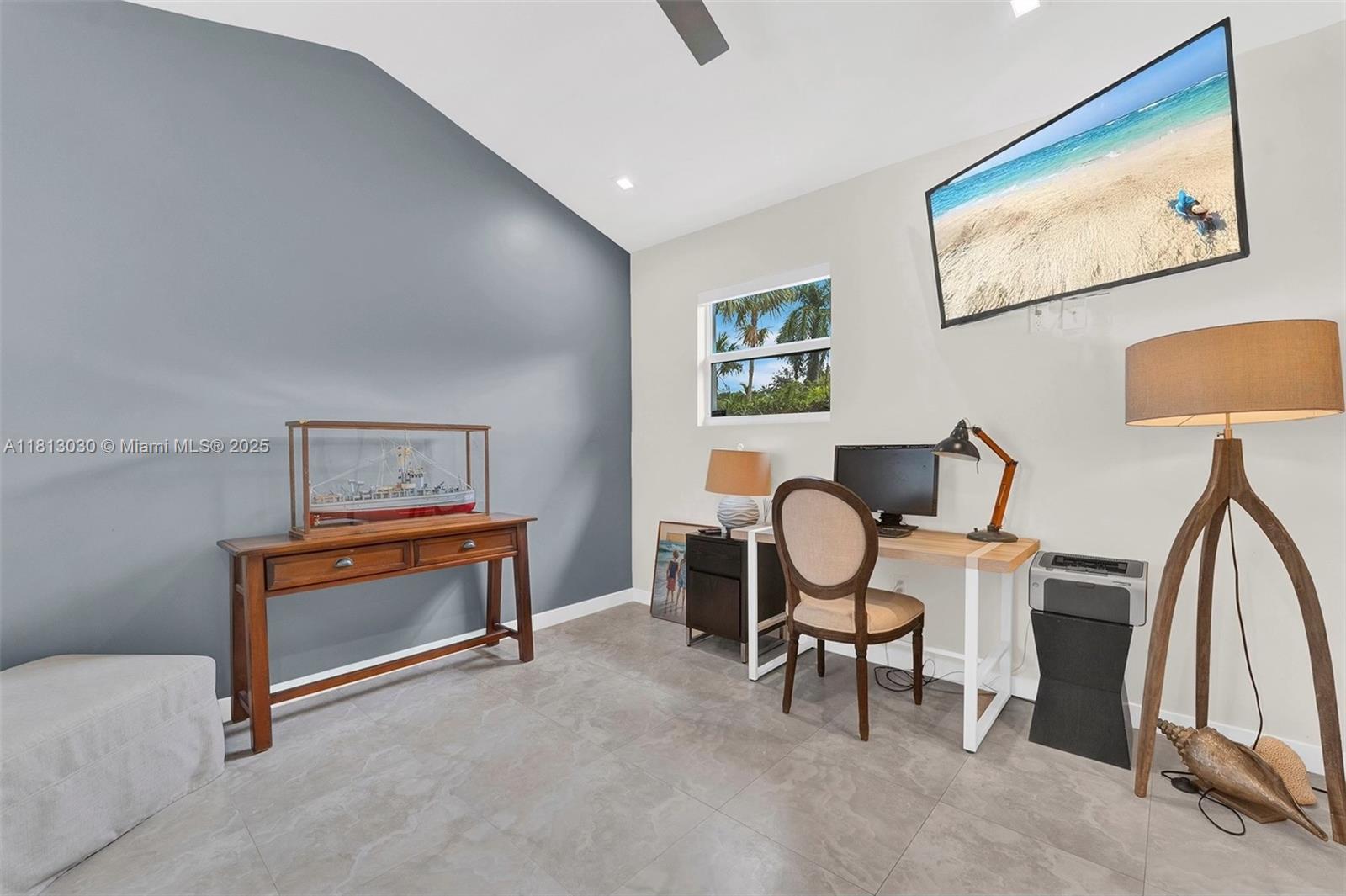 AMD PL BISCAYNE PINES - Residential Lease