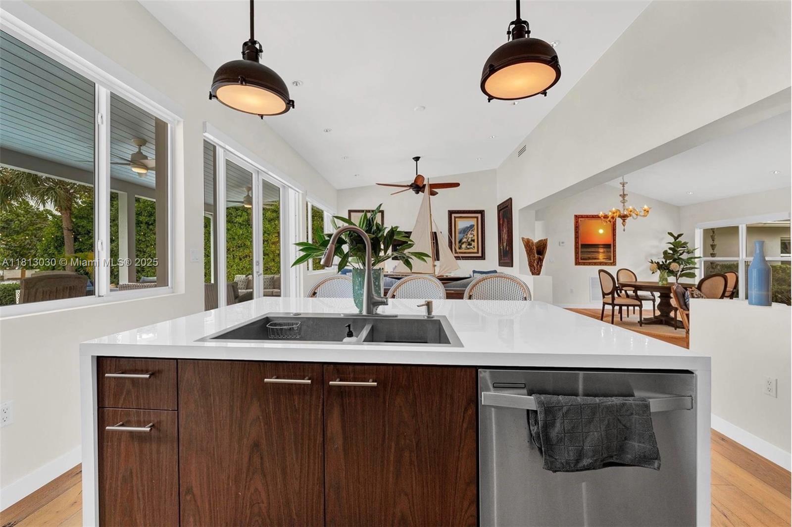AMD PL BISCAYNE PINES - Residential Lease