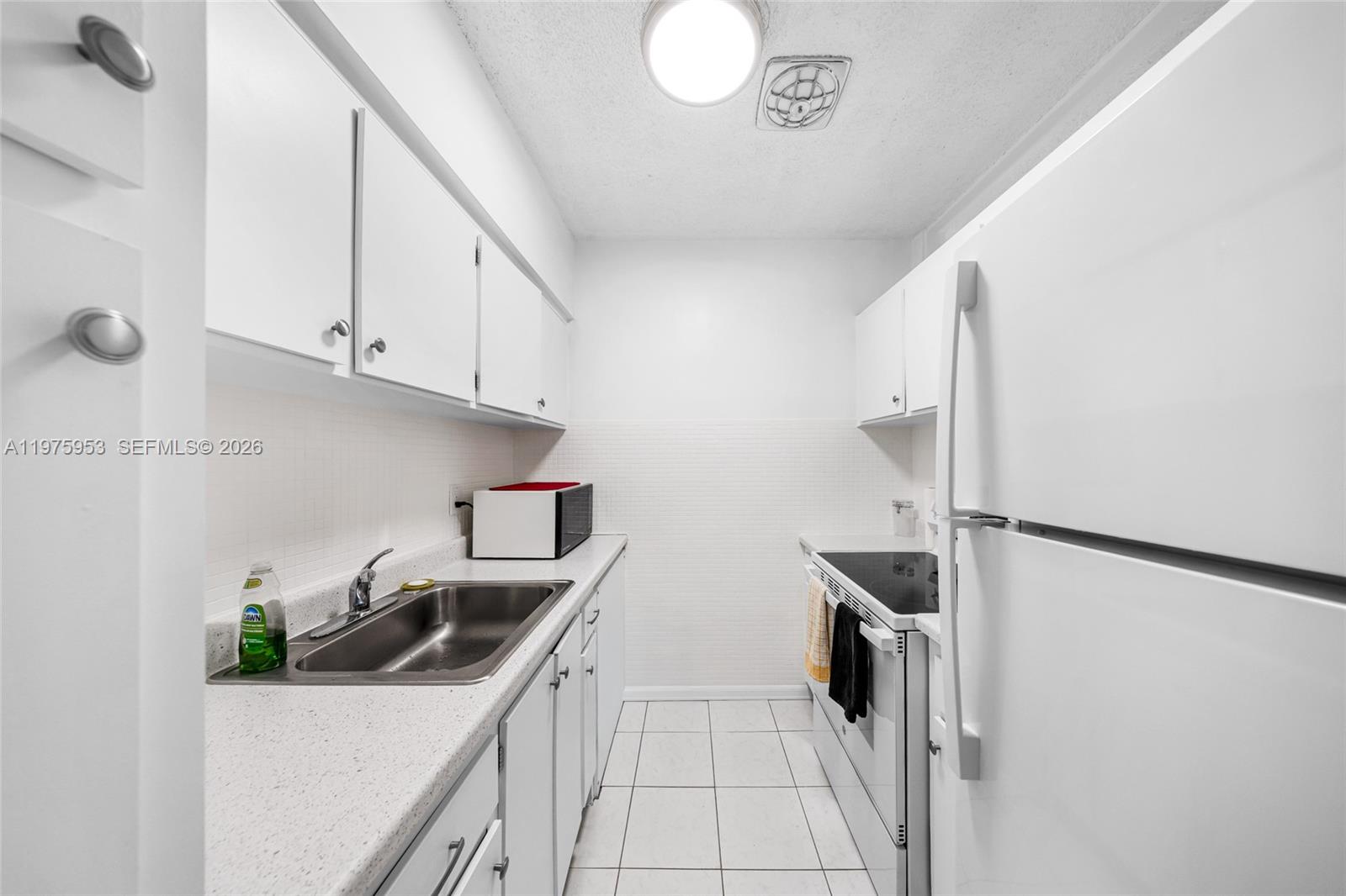 ROLEN LAKE GARDENS CO-OP - Residential