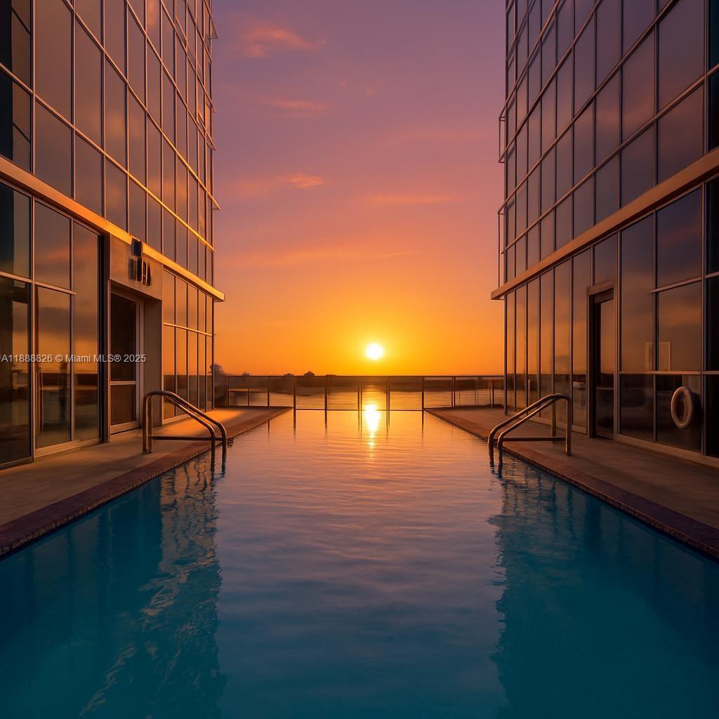MARQUIS CONDO - Residential