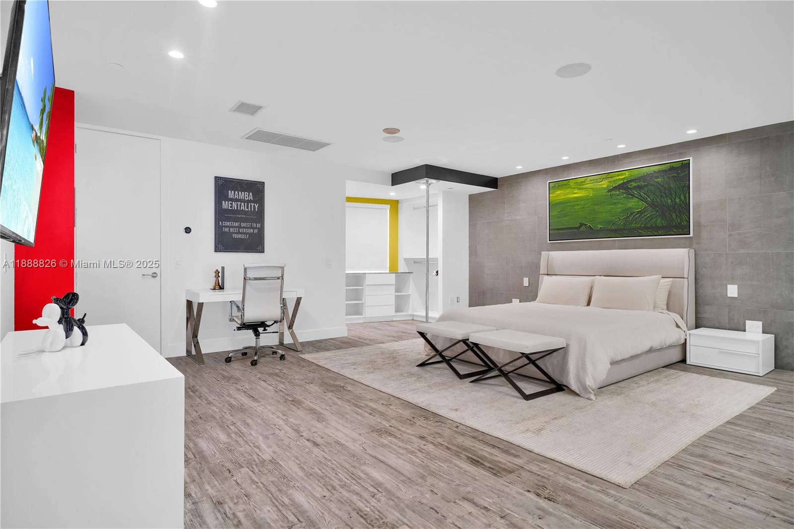 MARQUIS CONDO - Residential