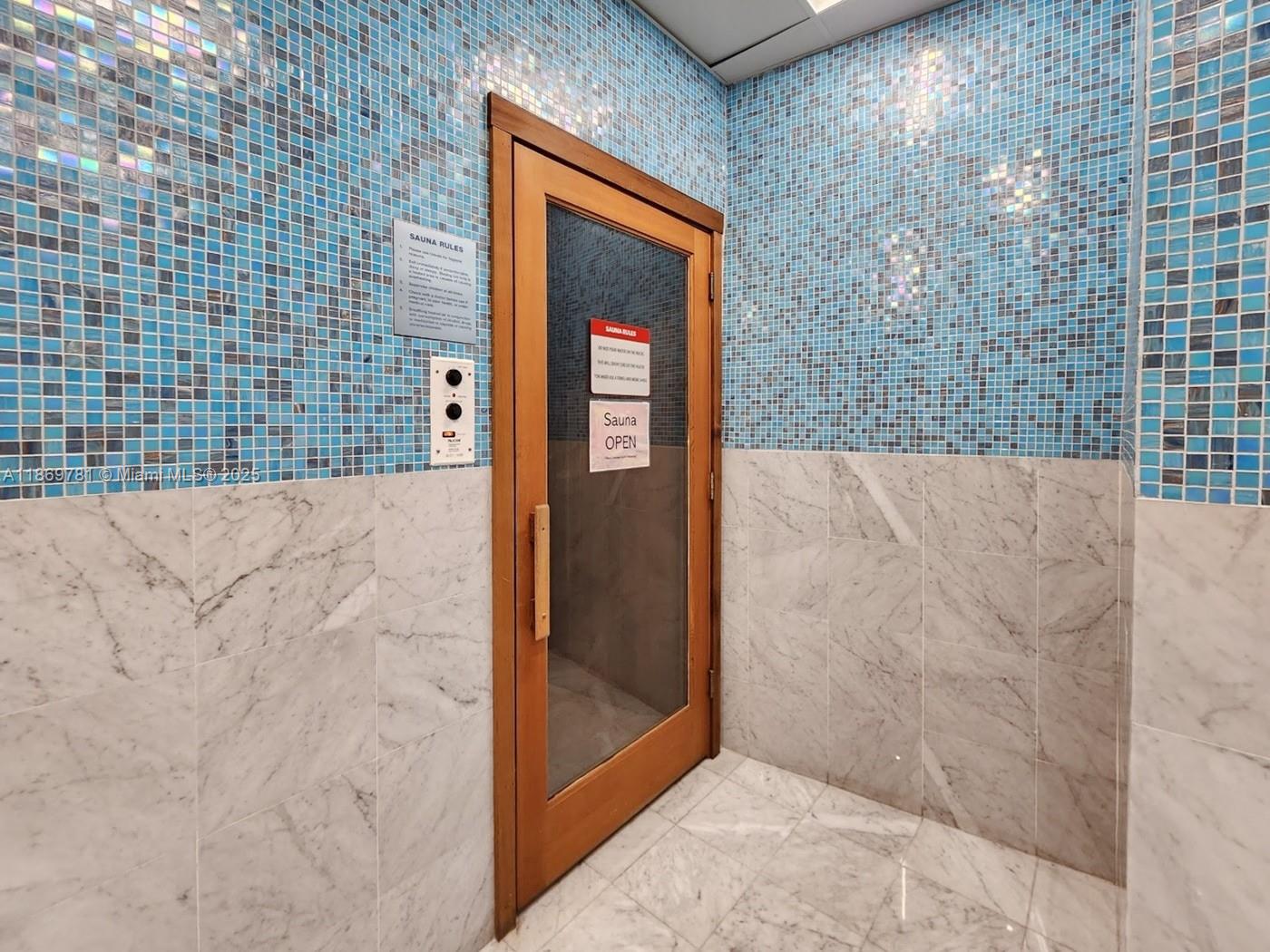 LATITUDE ON THE RIVER CON - Residential