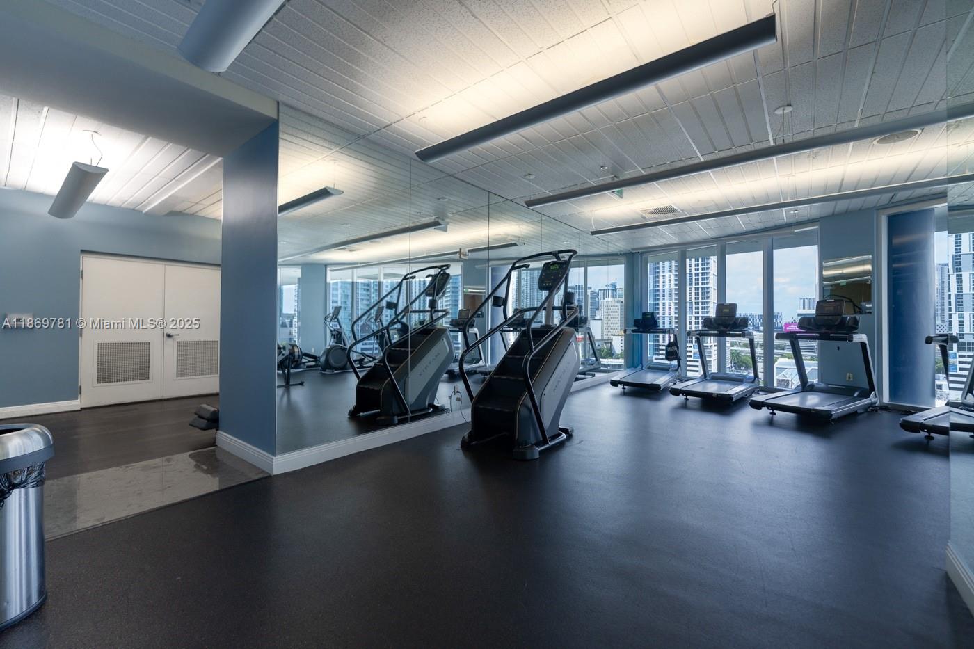 LATITUDE ON THE RIVER CON - Residential