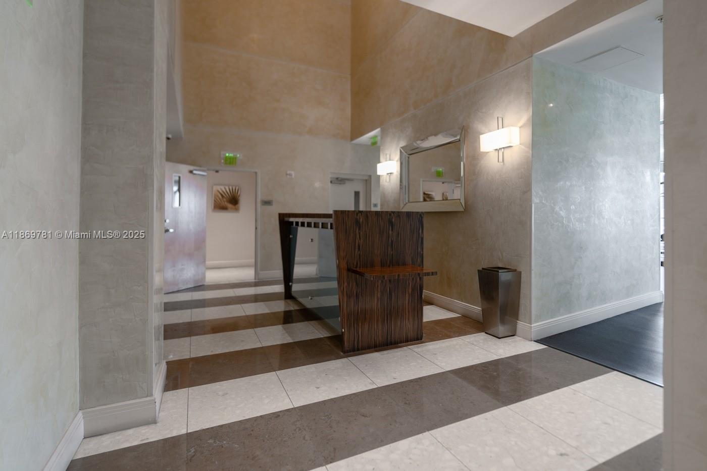 LATITUDE ON THE RIVER CON - Residential