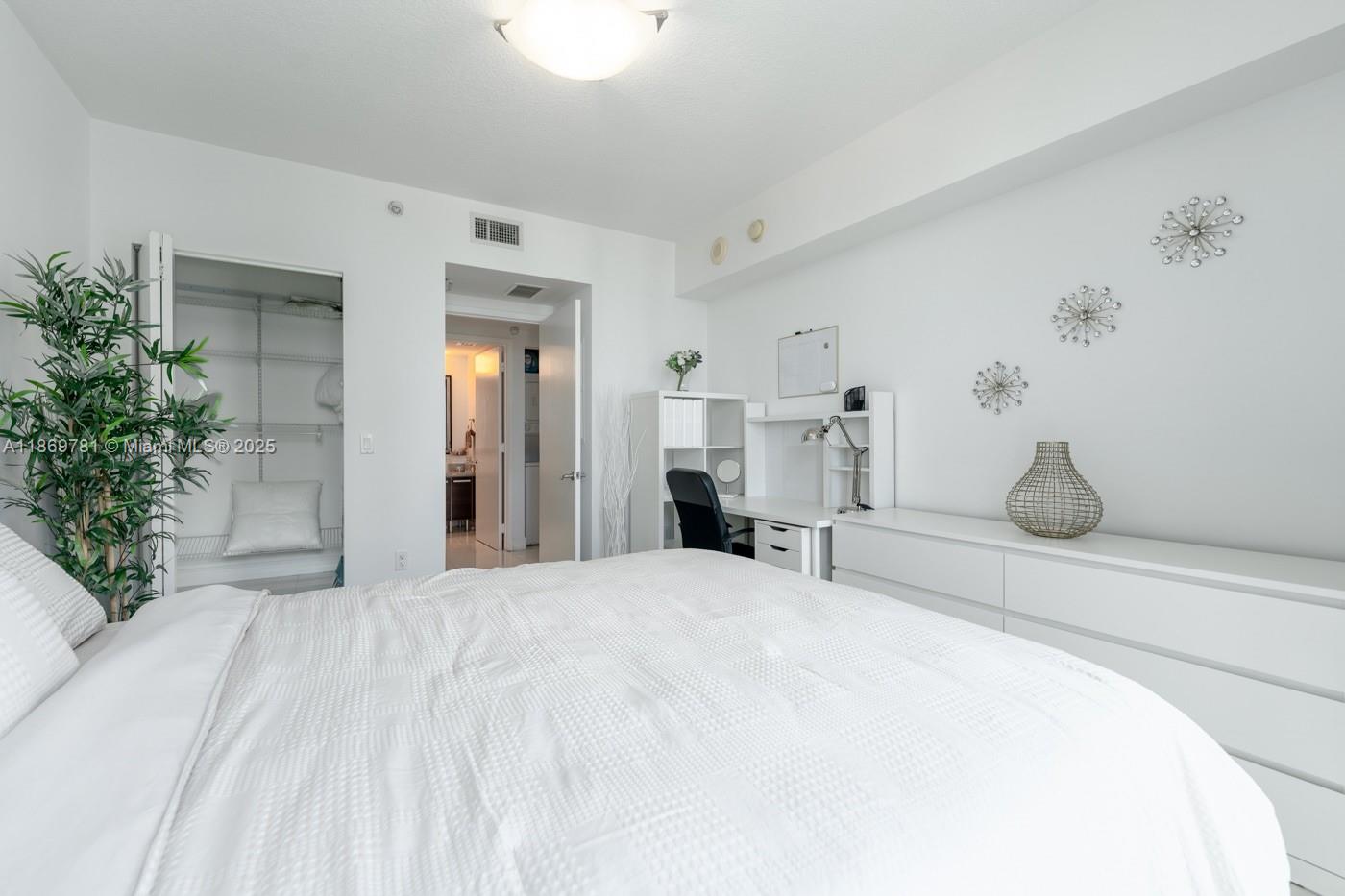 LATITUDE ON THE RIVER CON - Residential