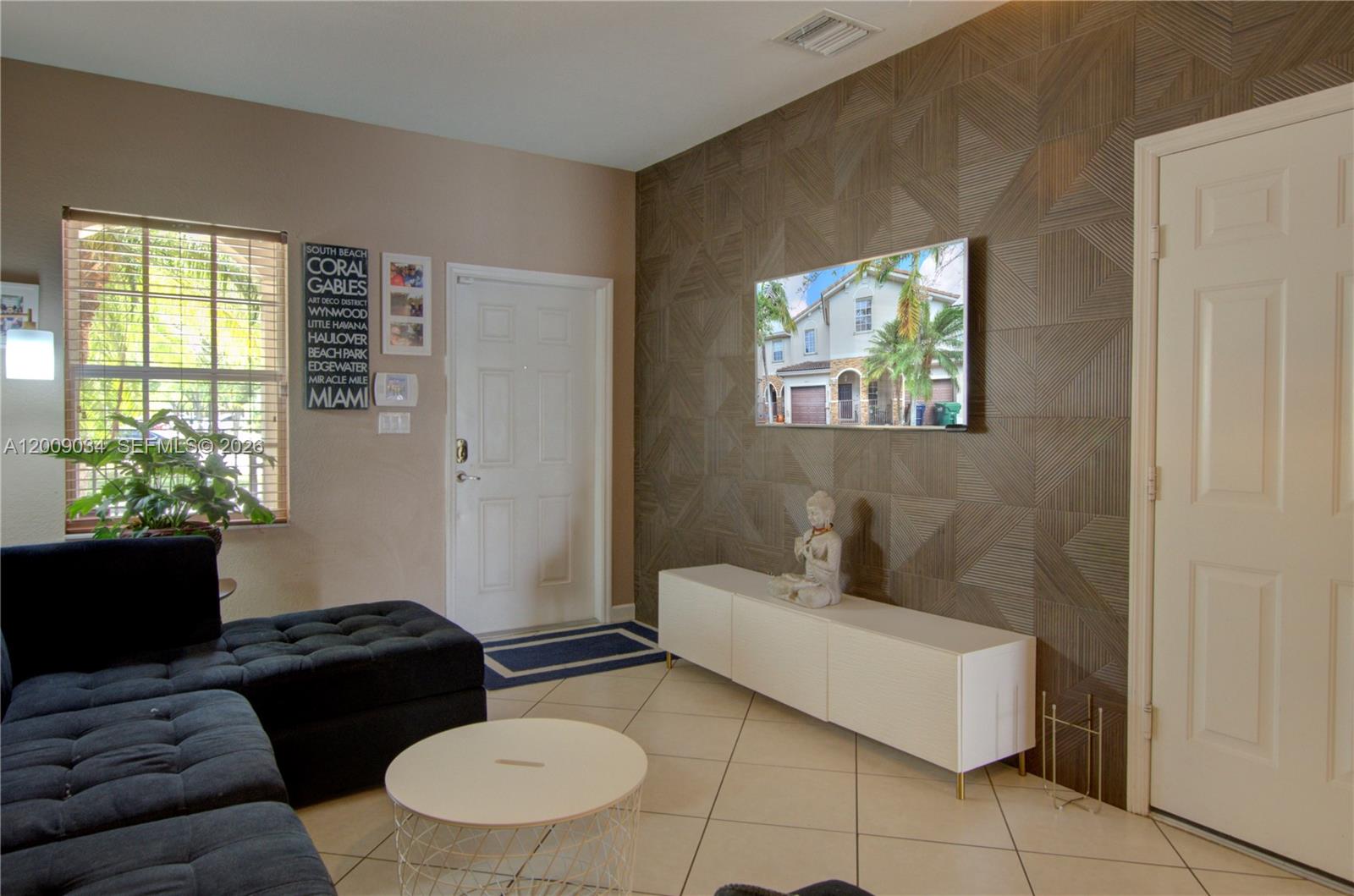 LAKES BY THE BAY GEE - Residential