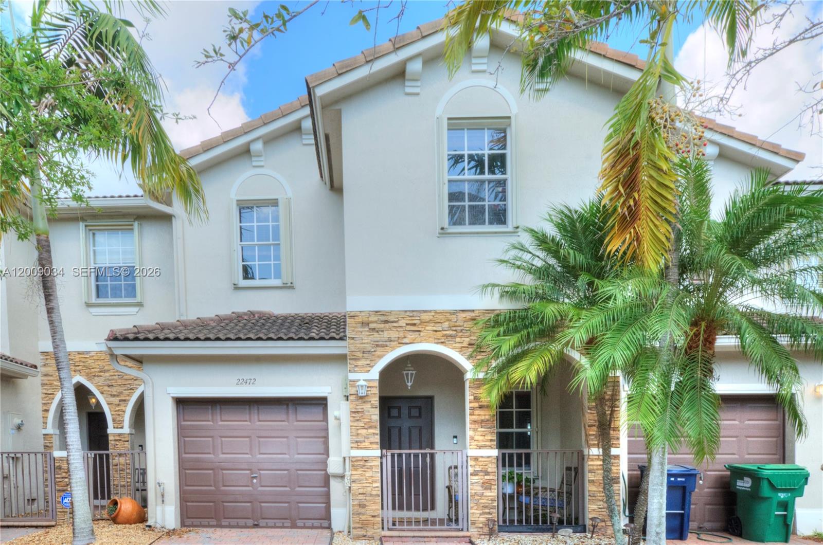 LAKES BY THE BAY GEE - Residential