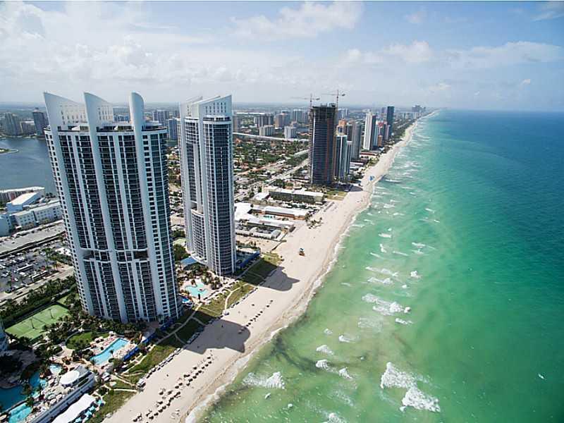 TRUMP ROYALE CONDO - Residential Lease