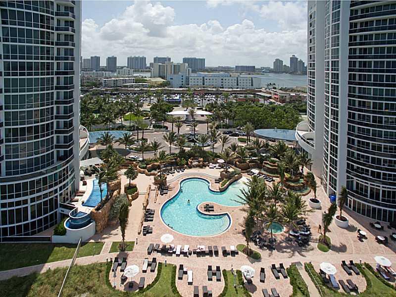 TRUMP ROYALE CONDO - Residential Lease