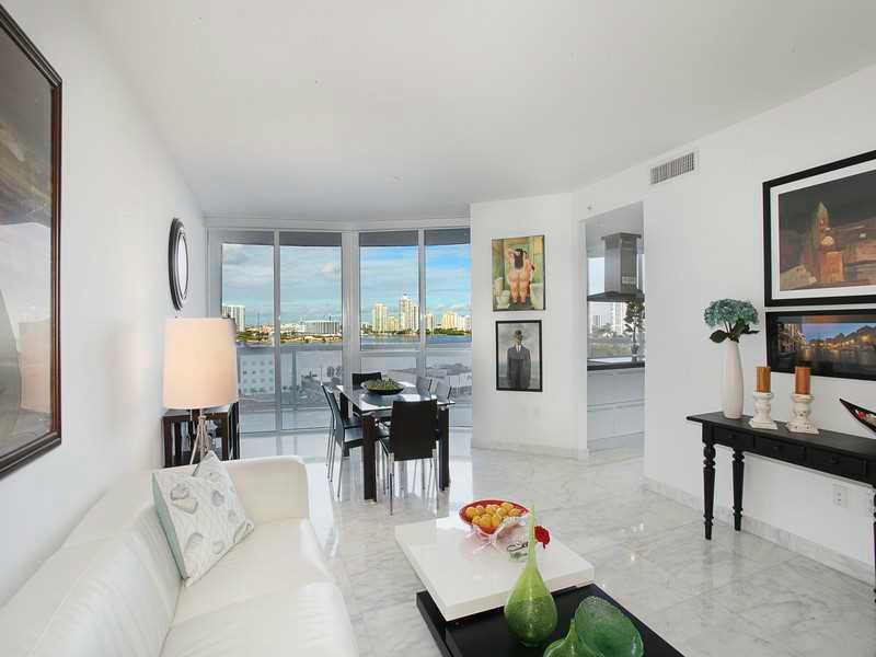 TRUMP ROYALE CONDO - Residential Lease