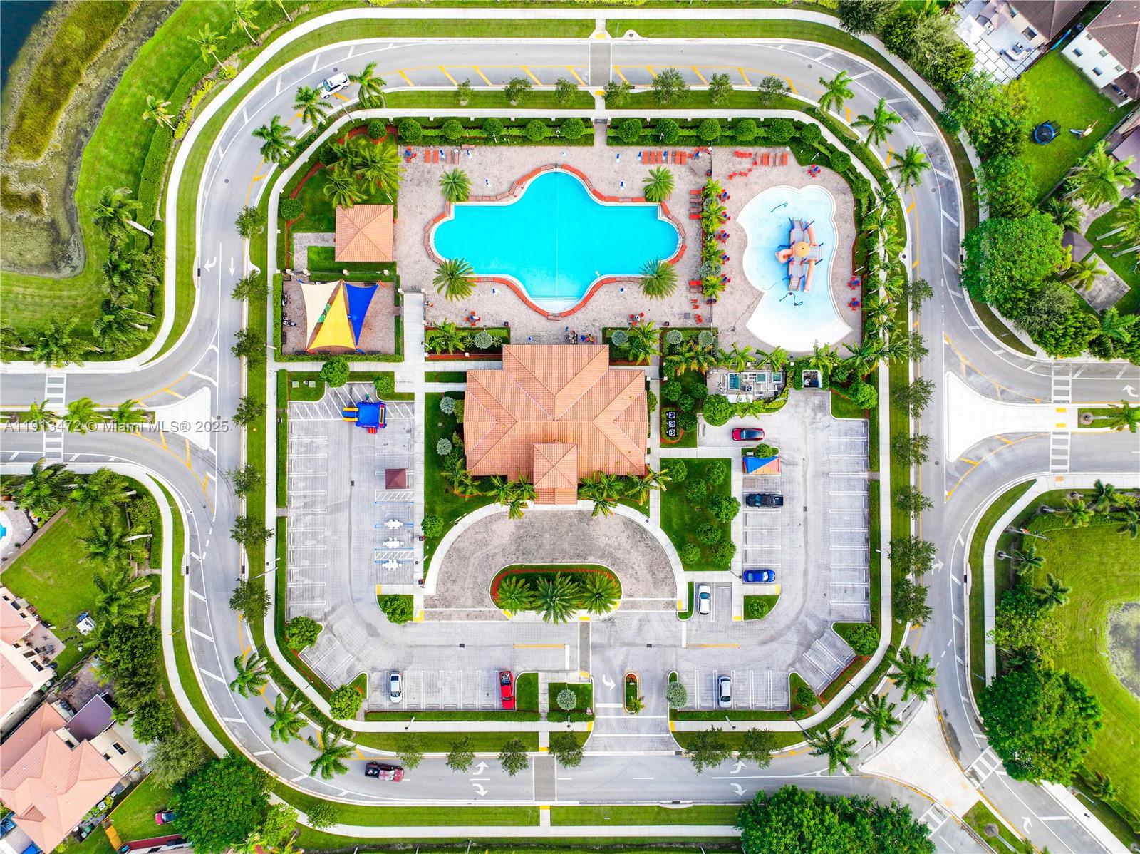 BAYWINDS OF DOMINICA AND - Residential