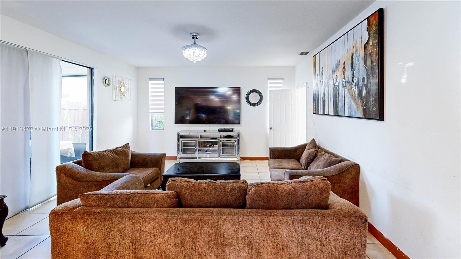 BAYWINDS OF DOMINICA AND - Residential