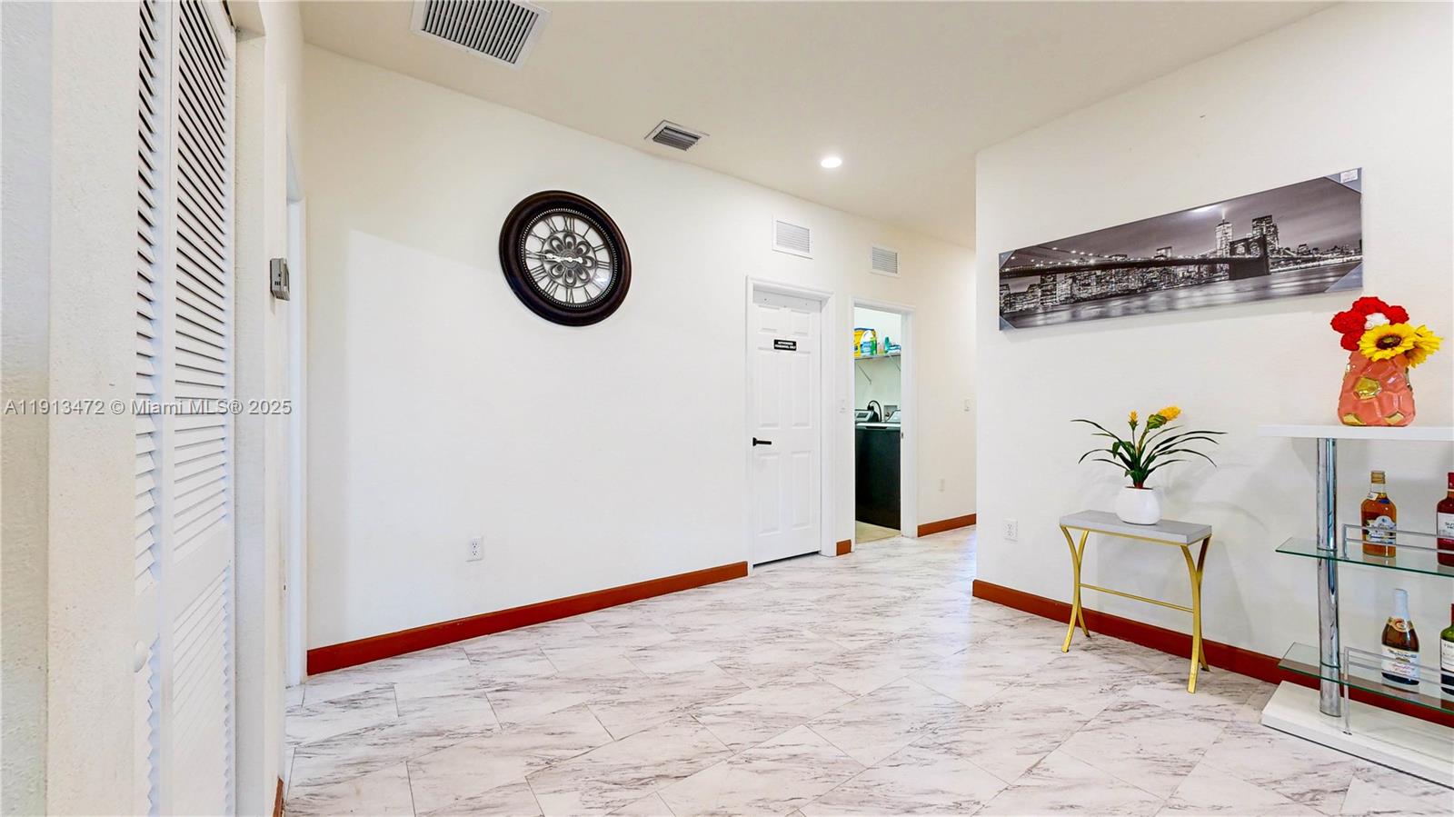 BAYWINDS OF DOMINICA AND - Residential