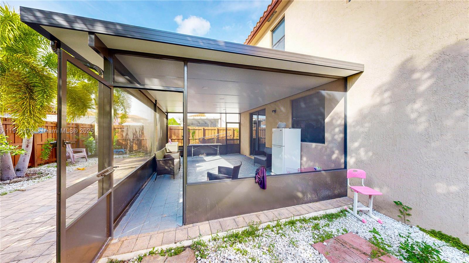 BAYWINDS OF DOMINICA AND - Residential