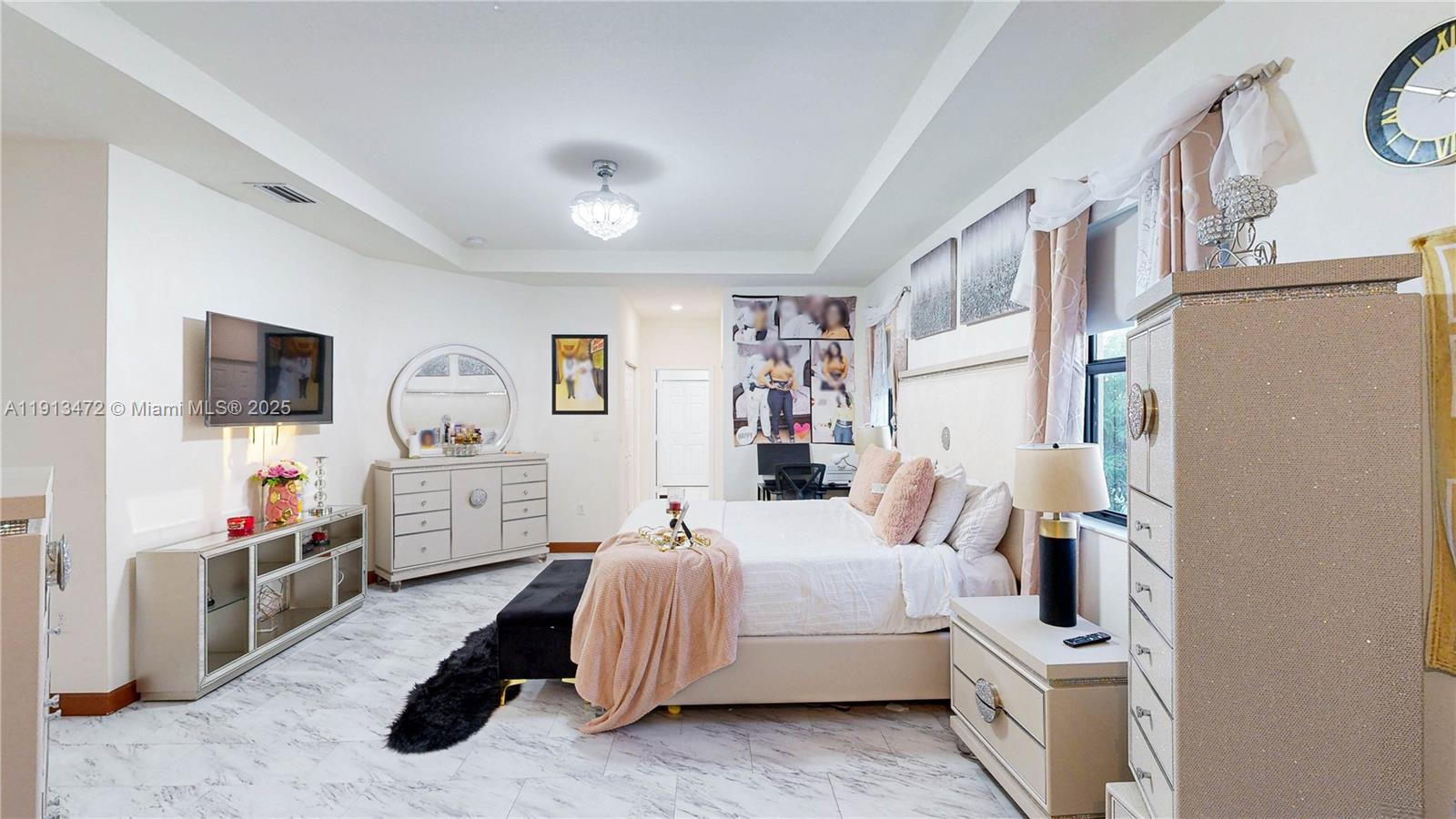 BAYWINDS OF DOMINICA AND - Residential