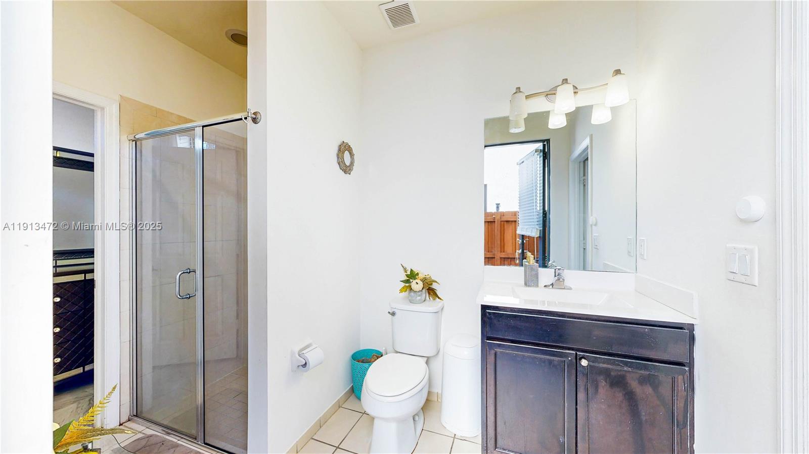 BAYWINDS OF DOMINICA AND - Residential