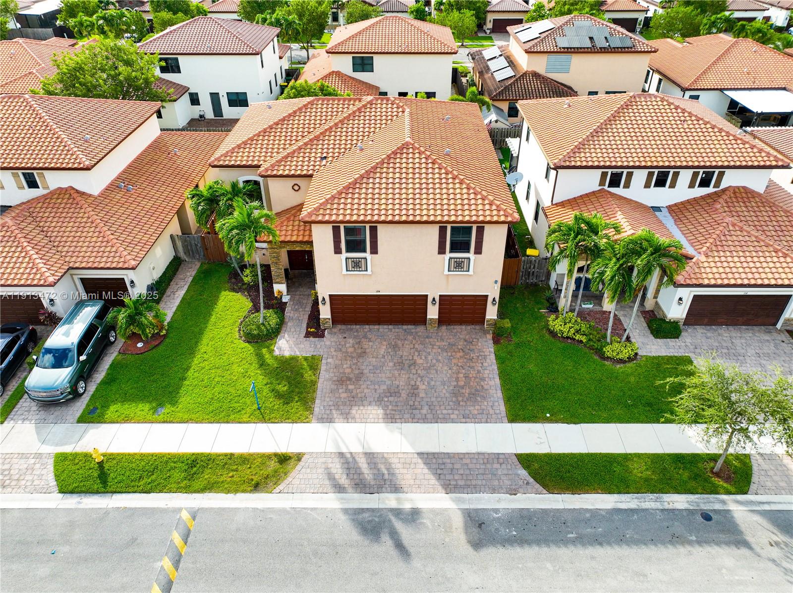 BAYWINDS OF DOMINICA AND - Residential