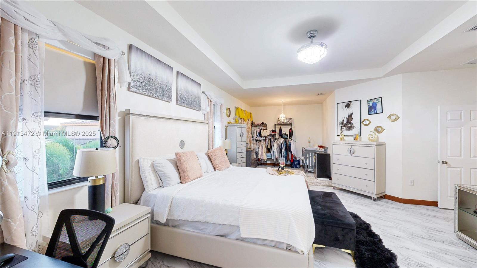 BAYWINDS OF DOMINICA AND - Residential