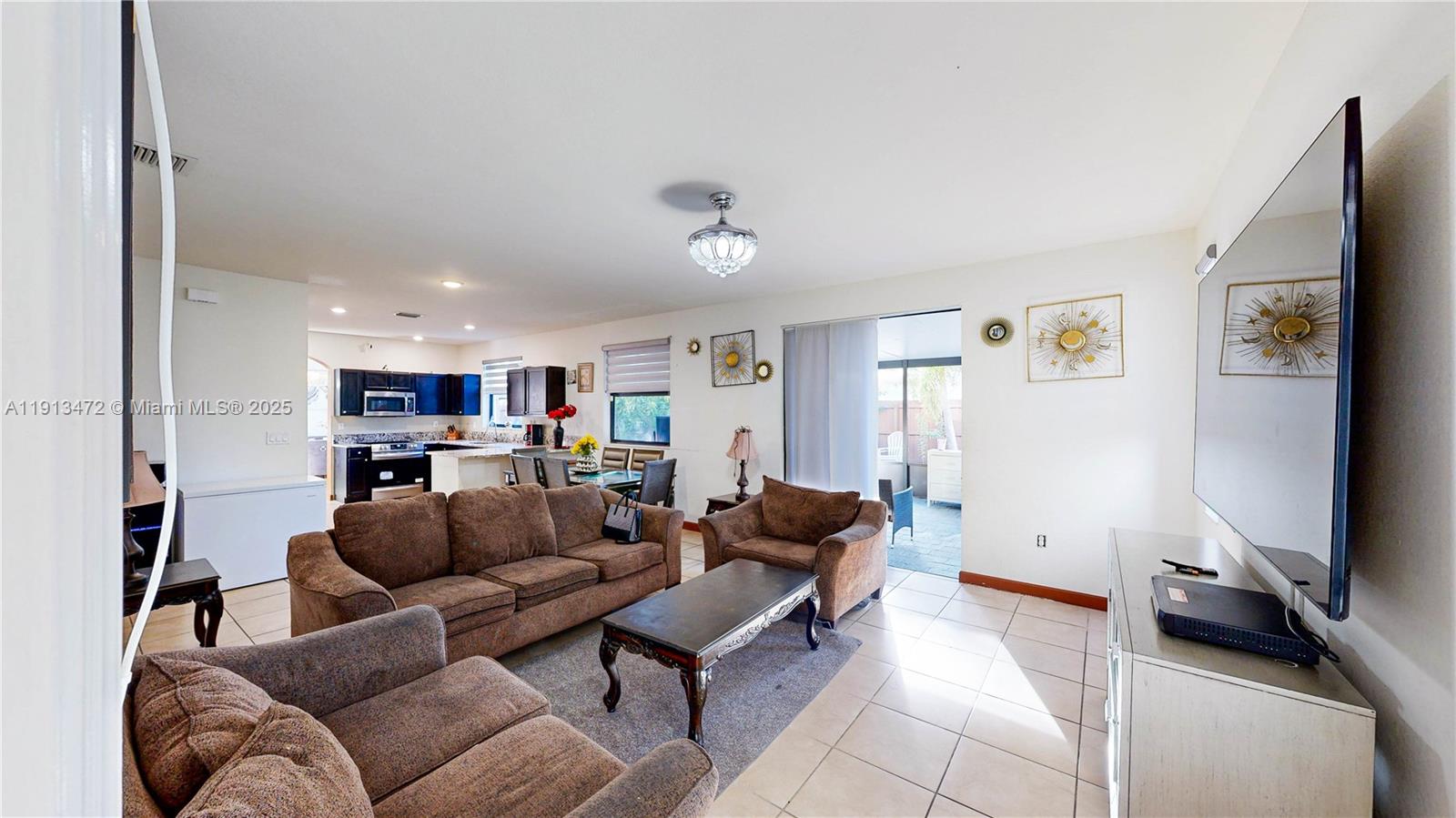 BAYWINDS OF DOMINICA AND - Residential