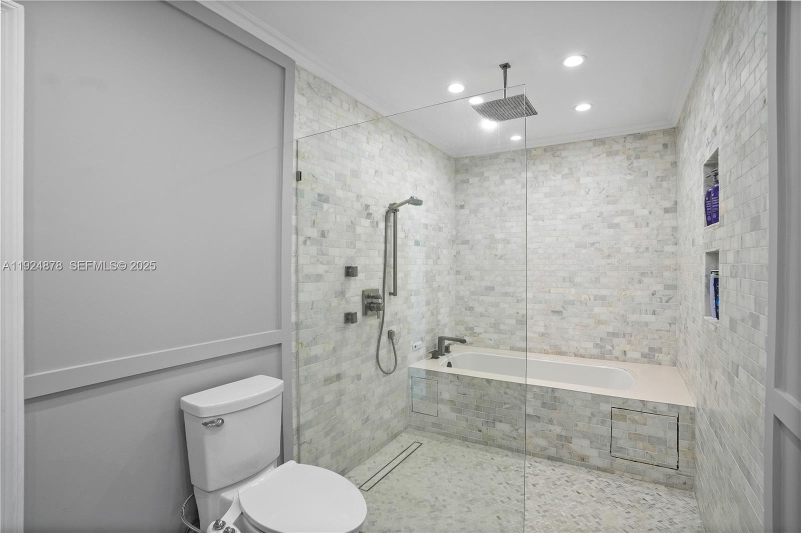 SAGA BAY SEC 1 PT 6 - Residential Lease